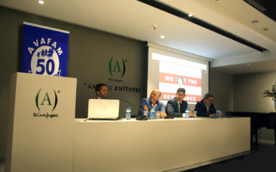 Gran sesión con Juan Martínez y la educación en internet