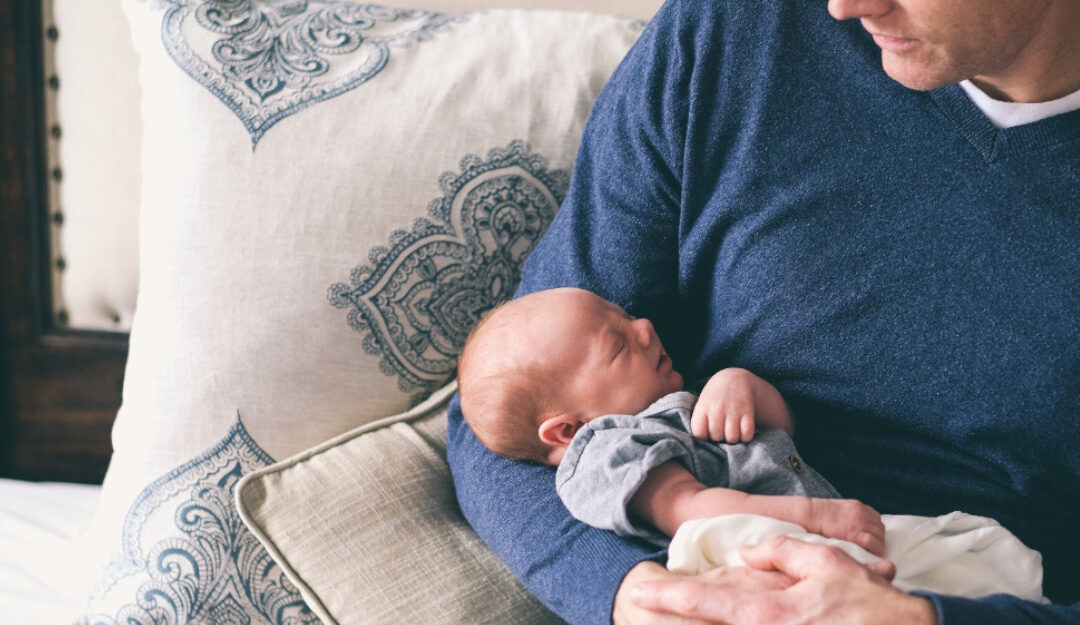 Desde este mes de enero, ambos progenitores disfrutarán de 16 semanas de baja por el nacimiento de un hijo