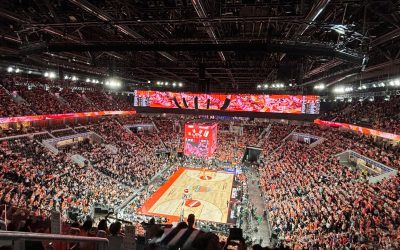 Una tarde de Euroliga en familia en el Roig Arena